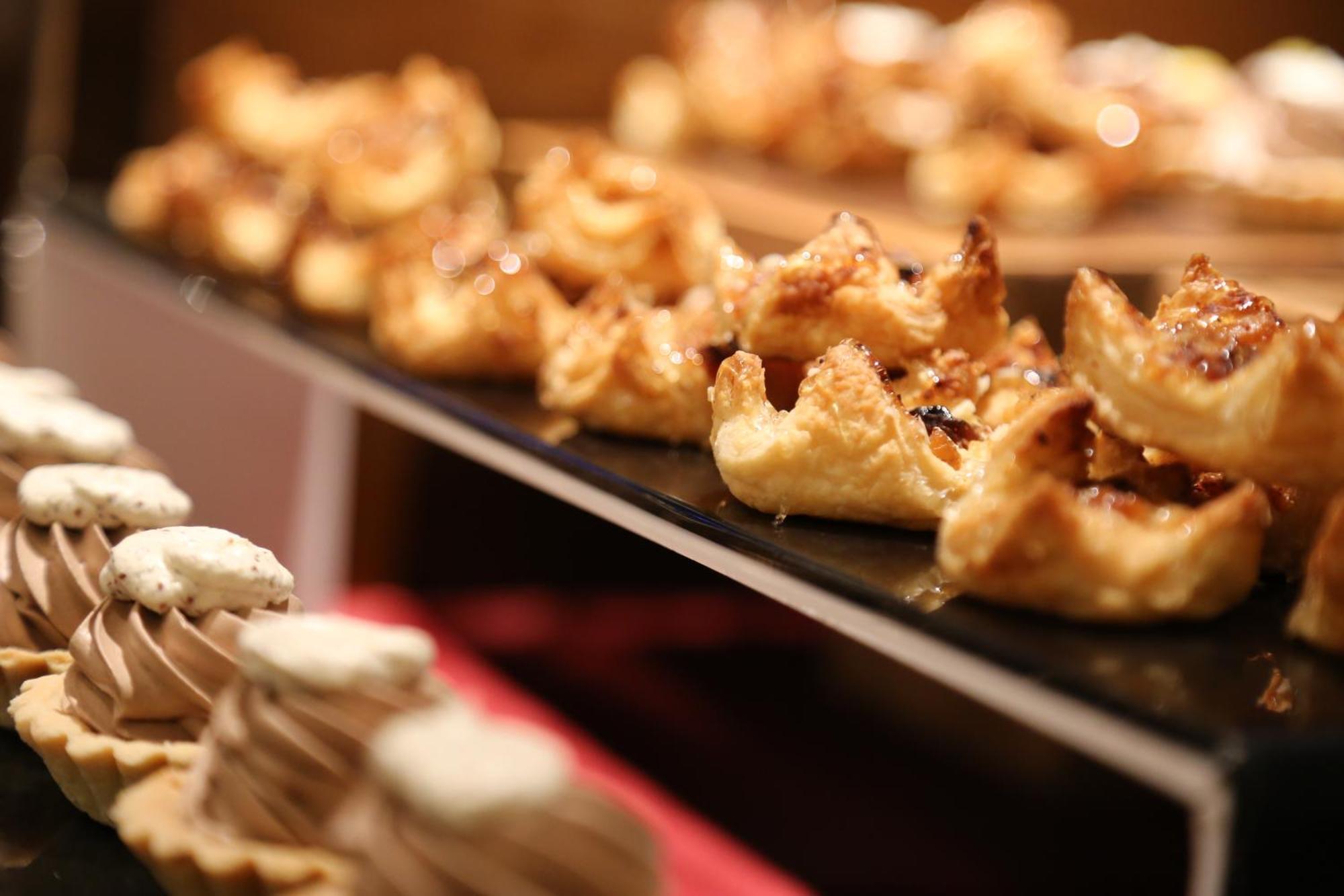 Four Points By Sheraton Ahmedabad Ngoại thất bức ảnh